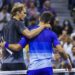 Novak je zbog ovog poteza veći od svih: Zverev bio na ivici suza, a Đoković je uradio ovo (VIDEO)