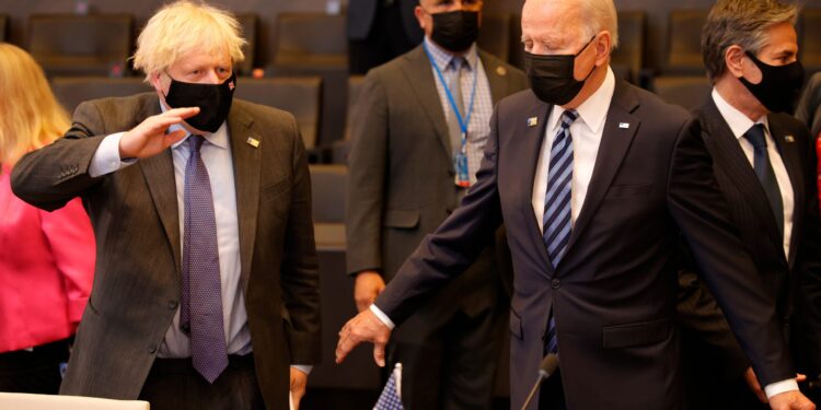 RSE: Američko-britansko ponižavanje Francuske