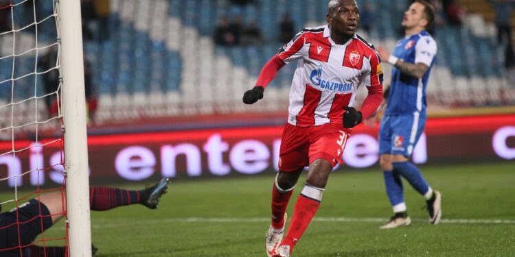 Ben srušio Nišlije: Zvezda slavila protiv Radničkog i nastavila „poteru“ za Partizanom