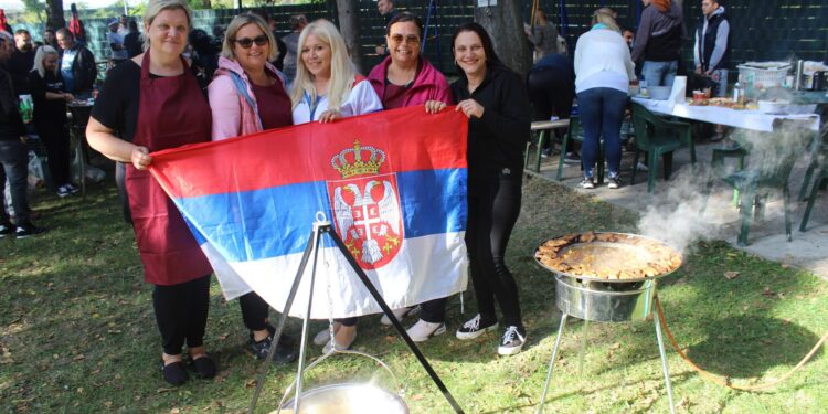 Čorbanac mirisao u porti