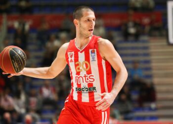Briga više za Zvezdu, Ivanović morao u izolaciju