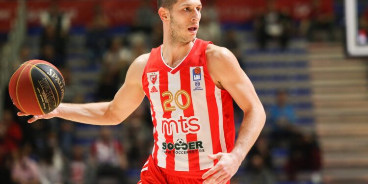 Briga više za Zvezdu, Ivanović morao u izolaciju