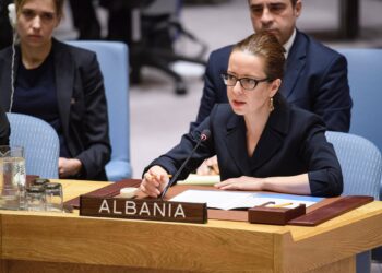 Kadare se vraća u Unesko, kreće li Albanija u novu bitku za prijem Kosova?