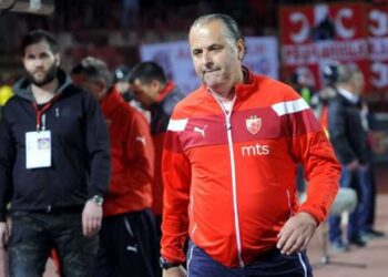 Grof Božović kao Drakula: Navijači Tule šetalicom najavili rušenje Zenita
