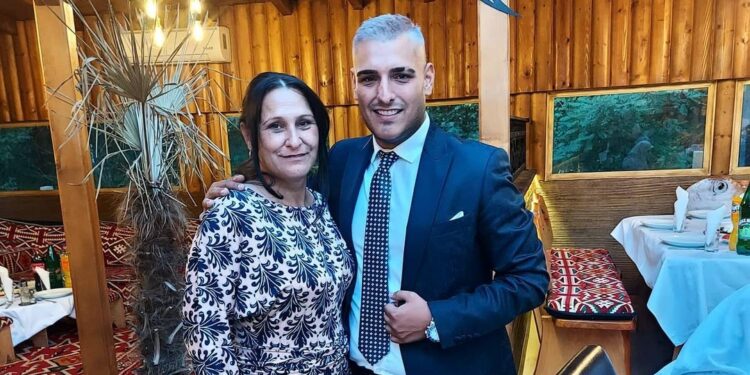 Majka Darka Lazića oplela po bivšim snajkama Ani Sević i Marini Gagić
