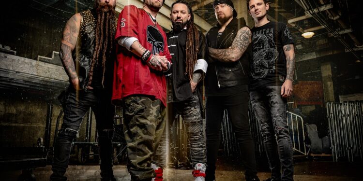 Hevi metal senzacija “FIVE FINGER DEATH PUNCH” napokon stiže u Beograd