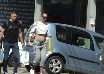 Katarina Grujić ponosno pokazala trudnički stomačić (VIDEO)