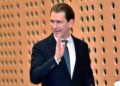 Većina Austrijanaca želi potpuno povlačenje Kurca