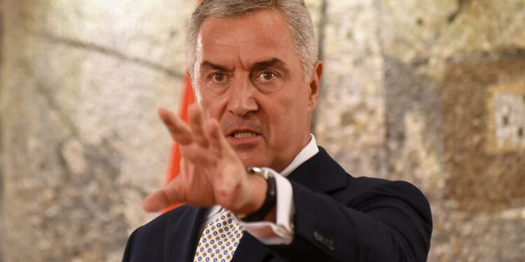 Da li će Milo Đukanović biti opozvan?