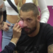 MC Damiro u alkoholisanom stanju nasrnuo na Dina Dizdarevića i pogodio ga flašom u oko (VIDEO)