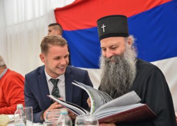 Draško Stanivuković prisustvovao Svetoj arhijerejskoj liturgiji u manastiru Miloševa