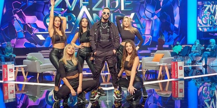 Talentovan za šoubiznis: Aleksandar Misojčić novim singlom osvojio publiku
