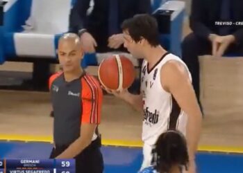 Miloš Teodosić isključen na meču protiv Breše posle svađe sa sudijama (VIDEO)