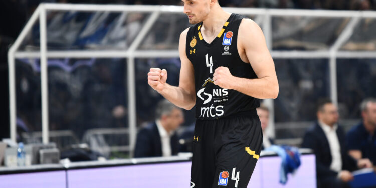 Partizan pobedio Budućnost u derbiju kola ABA lige! Leksa Avramović odigrao meč sezone! (VIDEO)