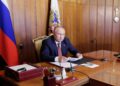 Čemu služi tajno dugme na Putinovom stolu? (VIDEO)