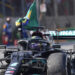Hamilton sa desete pozicije do pobede u Brazilu: Borba za titulu u Formuli 1 sve neizvesnija (FOTO/VIDEO)