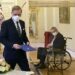Zeman imenovao novog premijera iz plastične kutije (FOTO)