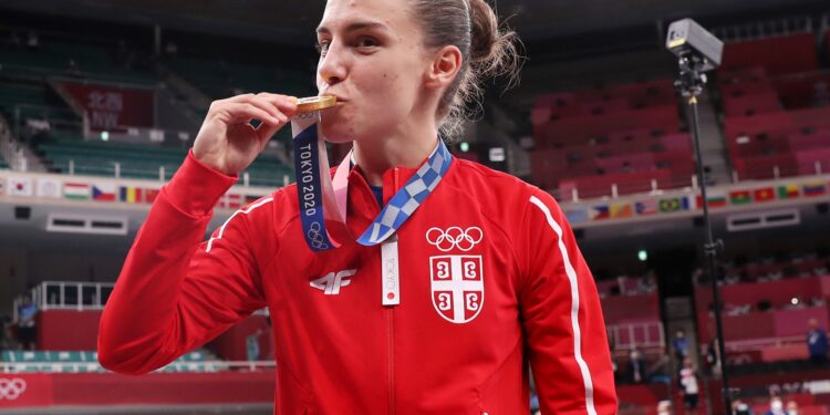 Olimpijska šampionka Jovana Preković odbranila svetsku titulu!