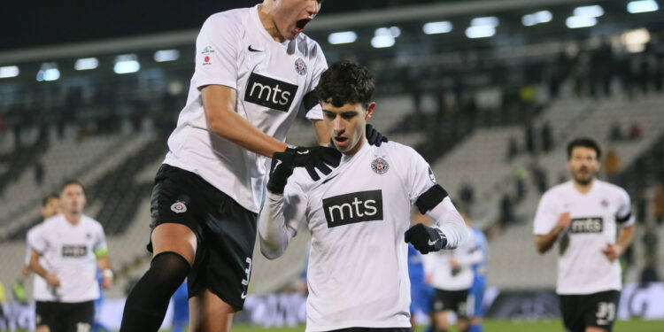 Rezervisti zadržali Partizan na vrhu