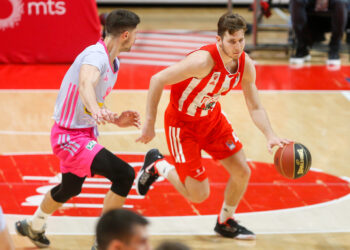 Zvezda prosledila pleja u Megu