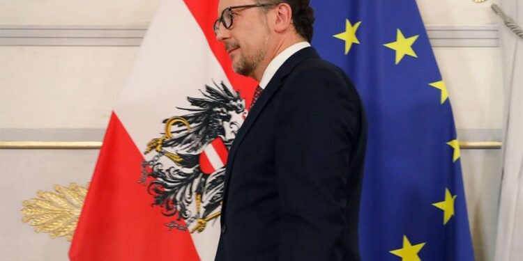 Austrijski kancelar najavio ostavku