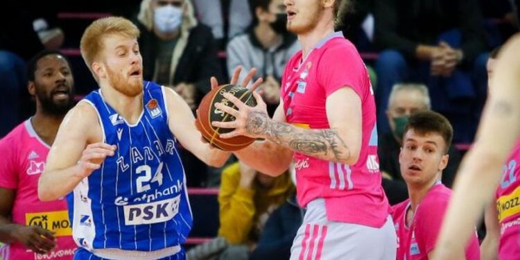 Zadar se vratio od -16, Karter presudio Megi