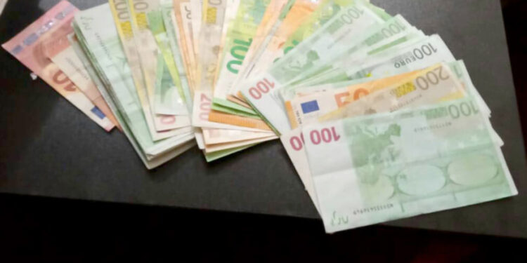 Nude platu i do 6.000 evra, ali se niko ne javlja na oglas za posao