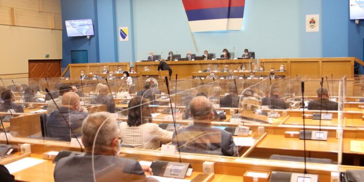 Srpska vraća nadležnosti
