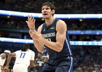 Korona razbija NBA: I Marjanović u kovid protokolu