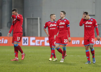 Napoli ispustio veliku prednost, Milan ubedljiv protiv Ševčenka