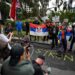 Melburn gori zbog Novaka! Protesti i podrška ispred hotela: Pustite Đokovića da igra! (VIDEO)