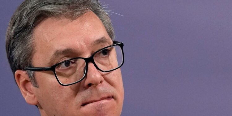 Vučić se oprostio od prve supruge Ksenije