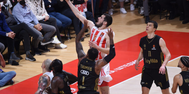Zvezda sa Fenerom 27. februara