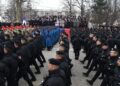 “Pukni zoro” grmelo Srpskom! Svi pevali kao jedan: Orilo se na Trgu Krajine u Banjaluci (VIDEO)
