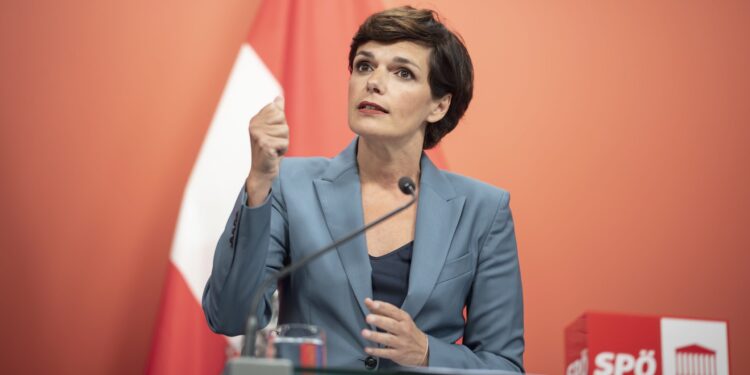 Političari žele prevazilaženje podela