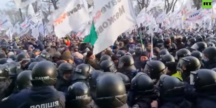 Veliki sukobi u Kijevu (VIDEO)