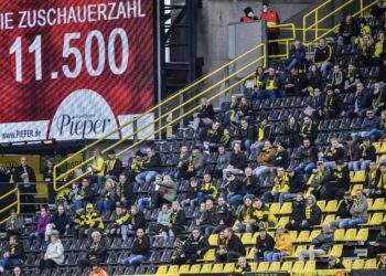 Većina Nemaca odbija popuštanje mera na stadionima