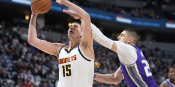 Jokić novom maestralnom partijom doneo Denveru pobedu, Bogdan odličan sa 15 poena (VIDEO)