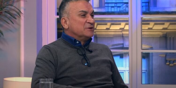 Srđan Đoković: Novak je u pritvoru, ispred sobe dva policajca