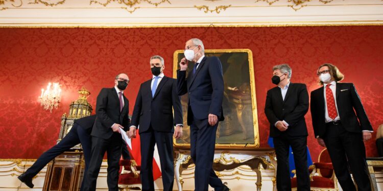 Austrijska vlada najavljuje popuštanje korona mera