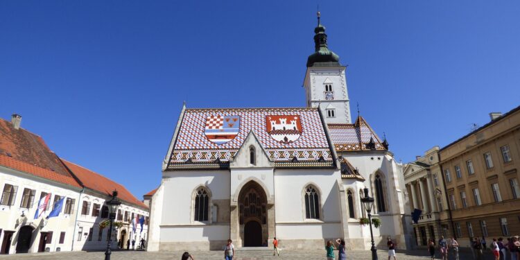 Bes u Zagrebu: Srbija nema evropsku kulturu i nasleđe, zato prisvaja hrvatsku!