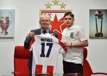 Crveno-beli dobili pojačanje iz Bajerna: Motika prešao u Zvezdu (VIDEO)