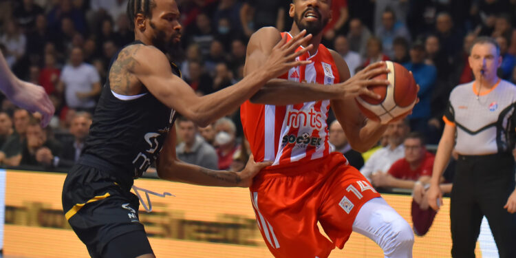 Zvezda raznela Partizan za trofej!