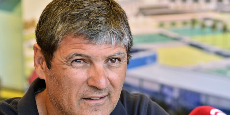 Toni Nadal jasan: “Šteta je da se to desi broju 1, ali pravila moraju da se poštuju”