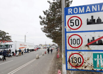 Ukrajinci ne puštaju srpske kamione u Rumuniju kod Đakova