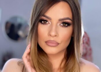 Trudna Jelena Kostov!