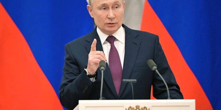 Putin na manevrima snaga za strateško obuzdavanje