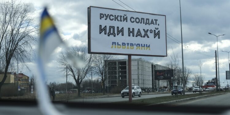“Fajnenšel tajms”: Rusija odustaje od denacifikacije Ukrajine?