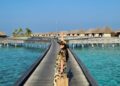 Pogled sa visine: Dragana se na Maldivima oprobala u parasejlingu (VIDEO)