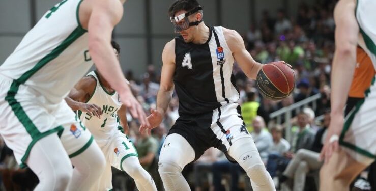 „Crno-beli“ ispustili pobedu u Ljubljani: Partizanu gorka Cedevita
